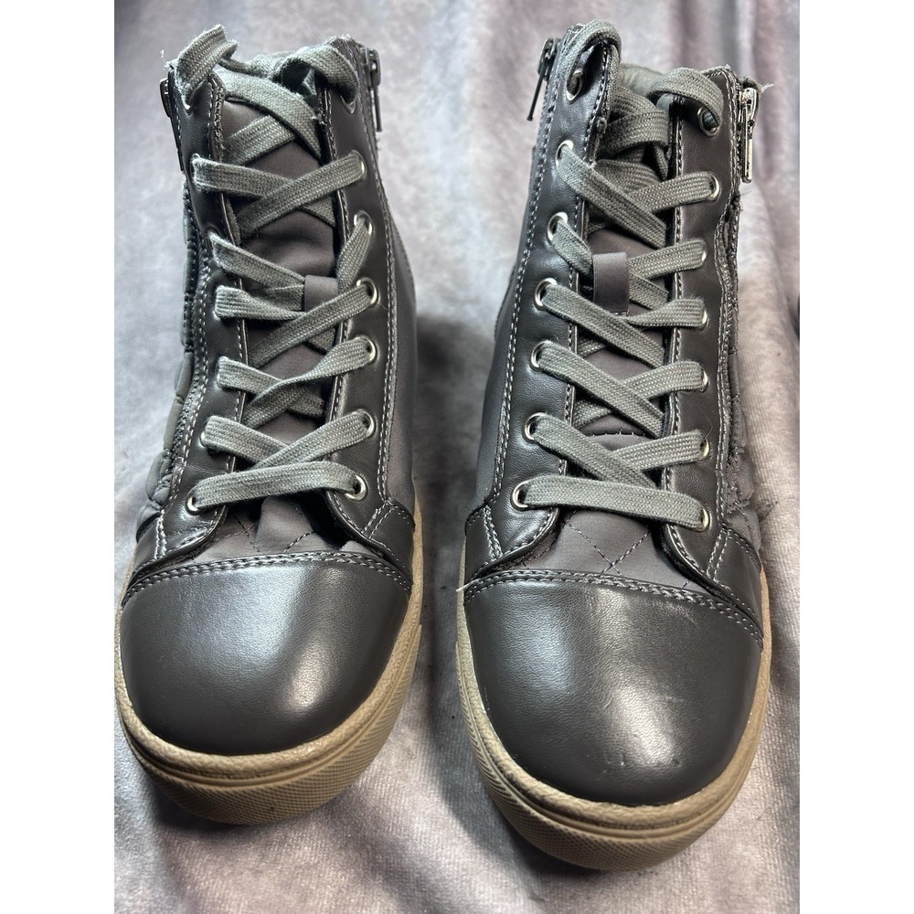 Juicy Couture Women's Size 9 Gray High Top Sneakers Quilted Side Zip Shoes